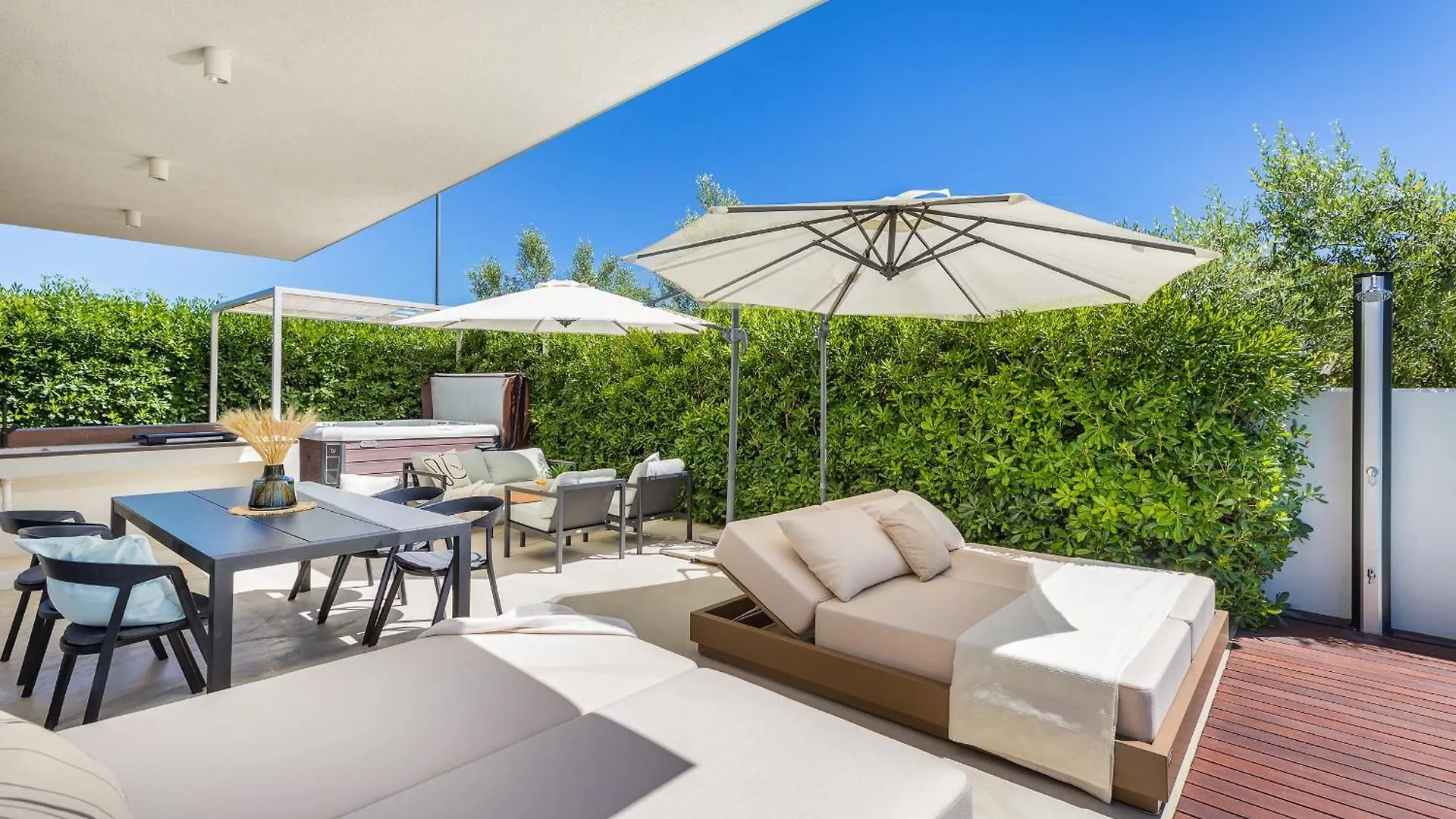 Villa Adora For 6 People In Pula With Private Pool & Children Playground